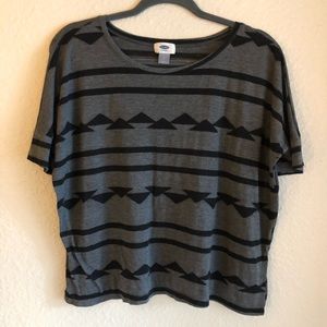 ⭐️ Geometric Print Tee